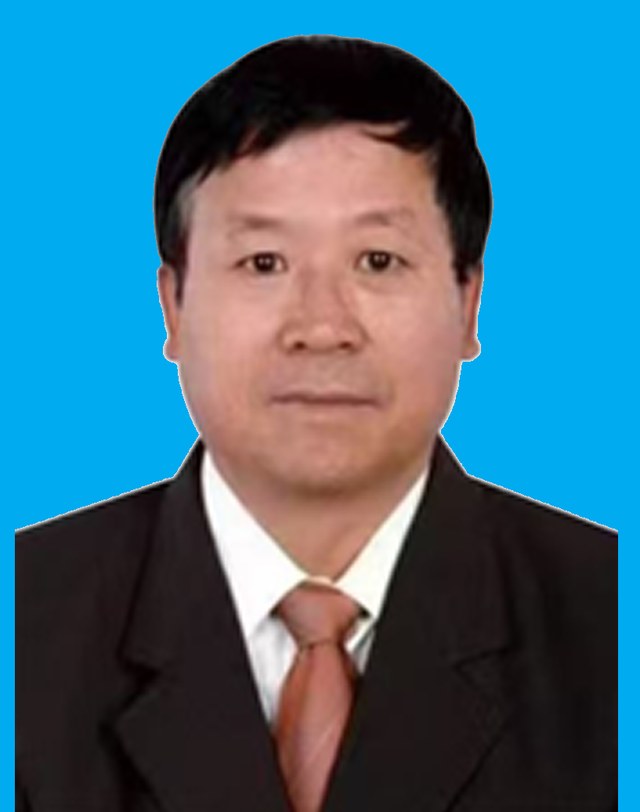 韩九皋 德育校长